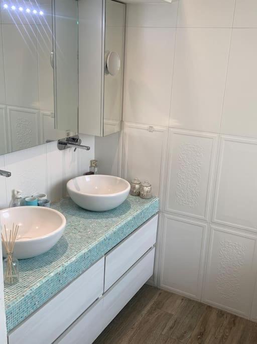 Appartamento Con Terrazza In Zona Navigli - Tortona Milan Bagian luar foto